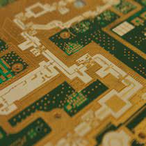 Mixed dielectric PCB